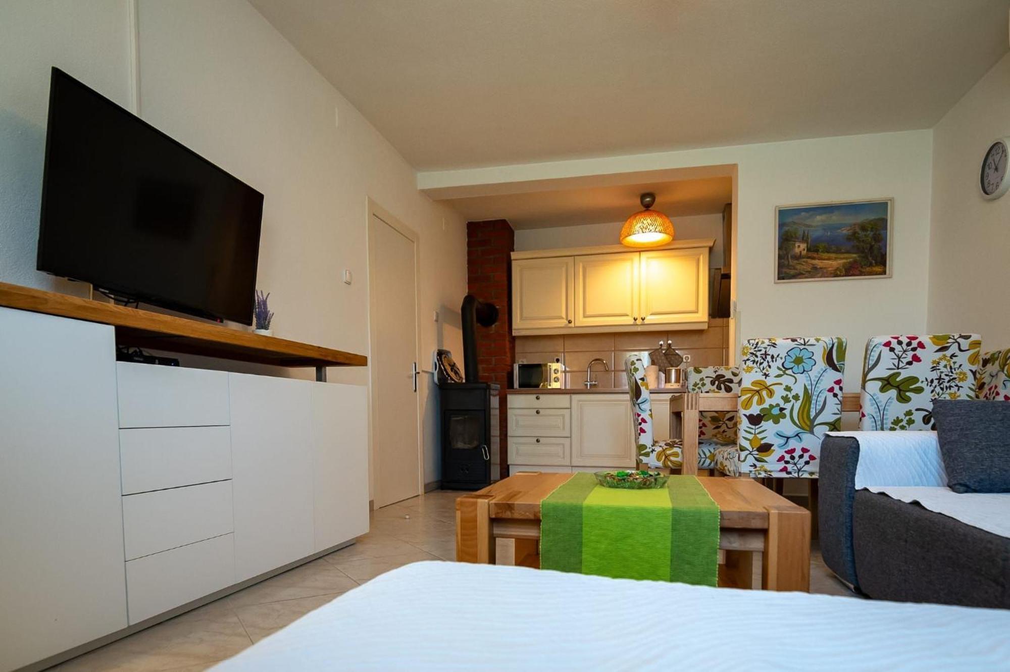 Apartments Kaja Postira Eksteriør billede